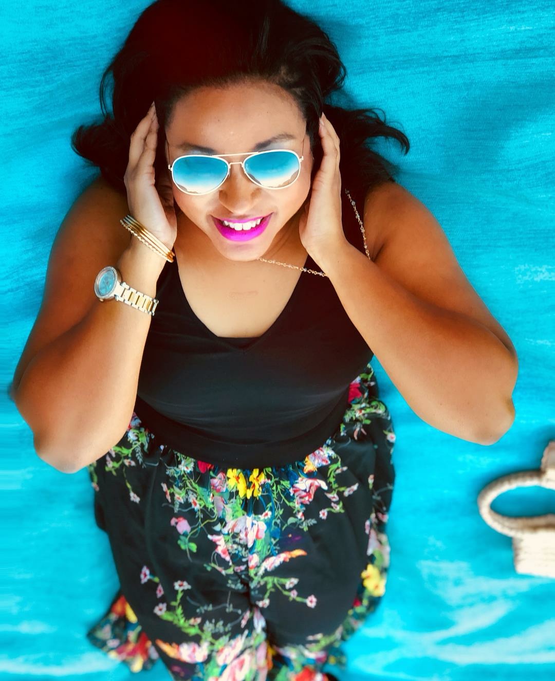 A810FF22-4212-4586-8BFA-E801730DE75D